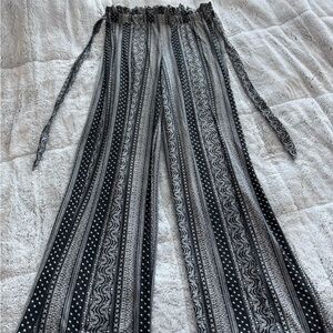 Pink Republic Black & White Striped Printed Wide-Leg Pants